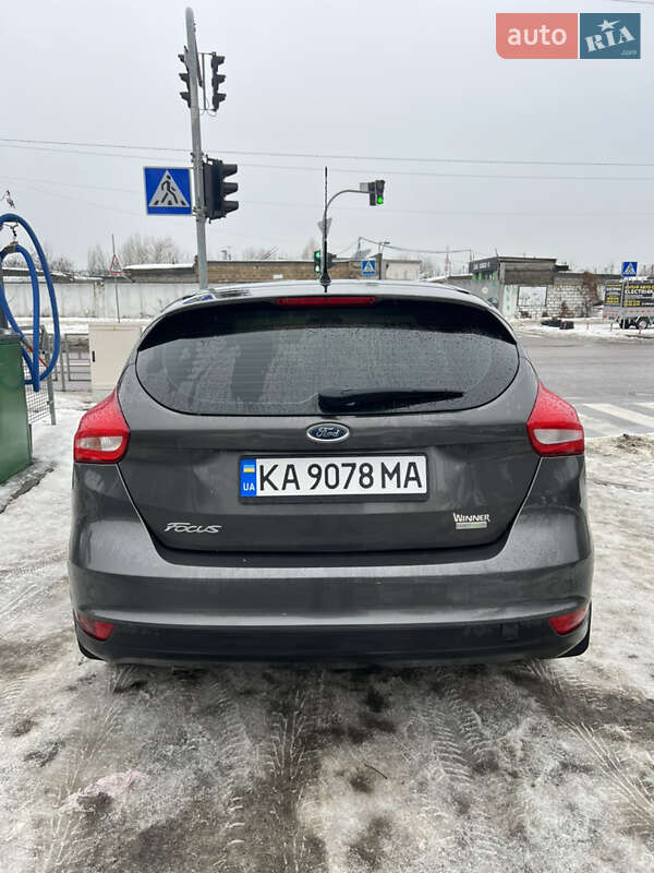 Хэтчбек Ford Focus 2016 в Киеве фото 2 Хэтчбек Ford Focus 2016 в Киеве