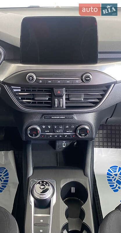 Универсал Ford Focus 2018 в Львове фото 18 Универсал Ford Focus 2018 в Львове