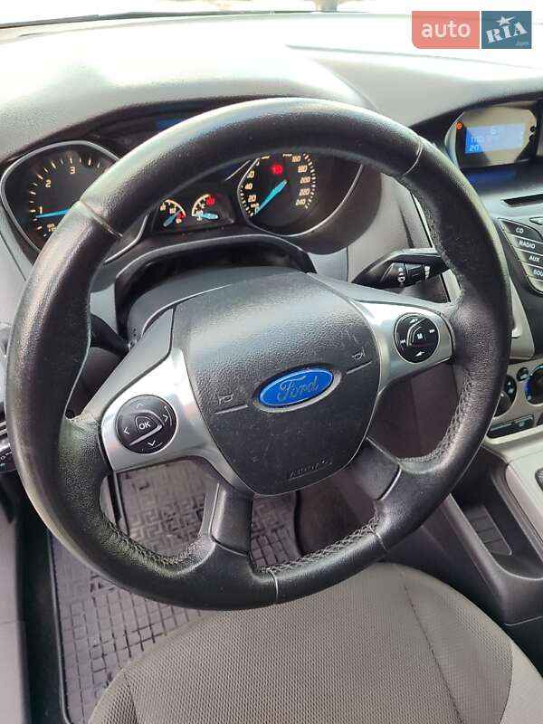 Универсал Ford Focus 2012 в Вапнярке фото 23 Универсал Ford Focus 2012 в Вапнярке