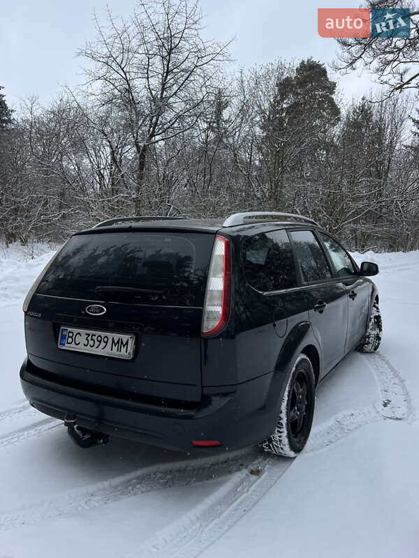 Универсал Ford Focus 2010 в Радехове