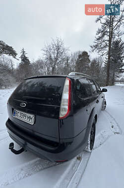 Универсал Ford Focus 2010 в Радехове