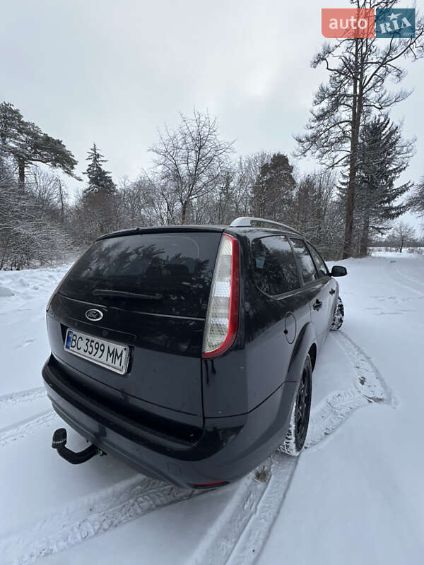 Универсал Ford Focus 2010 в Радехове