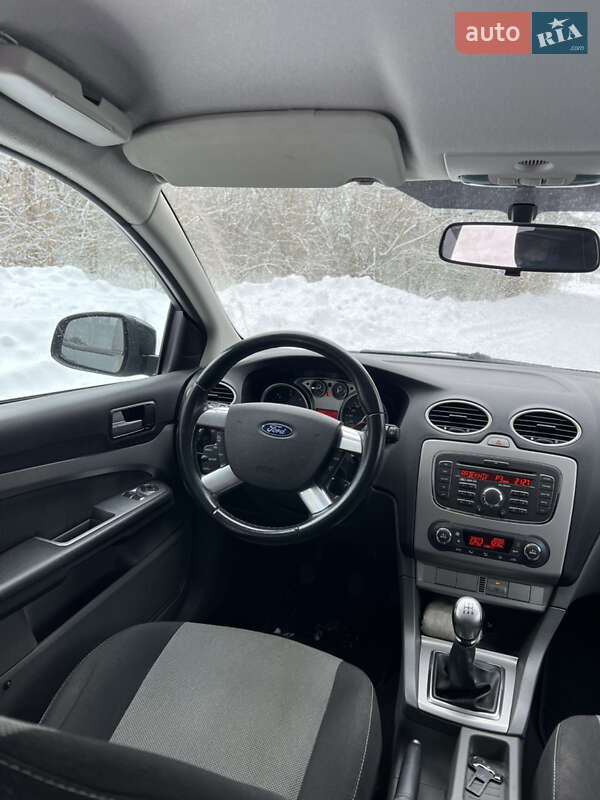 Универсал Ford Focus 2010 в Радехове