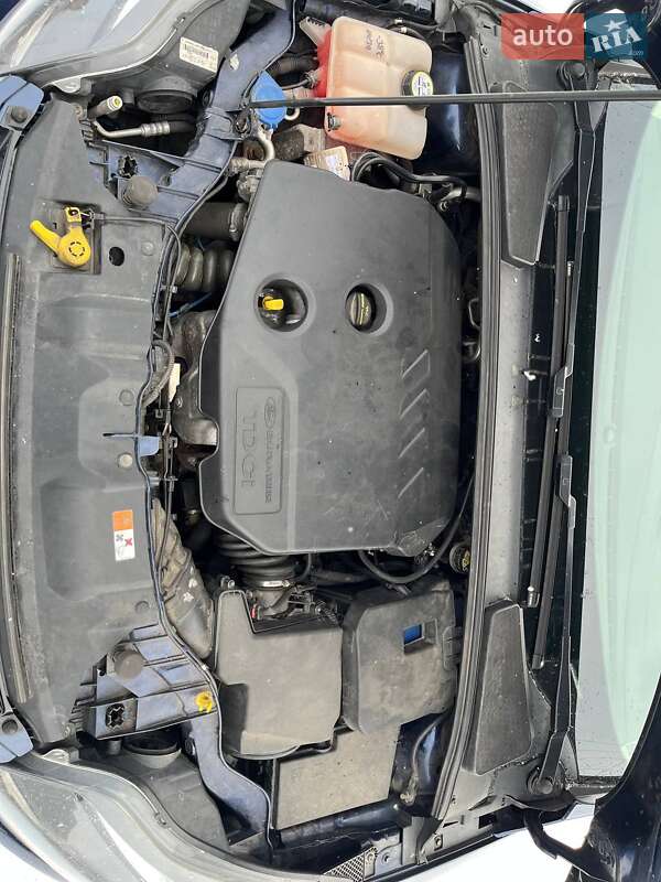 Универсал Ford Focus 2011 в Александровке