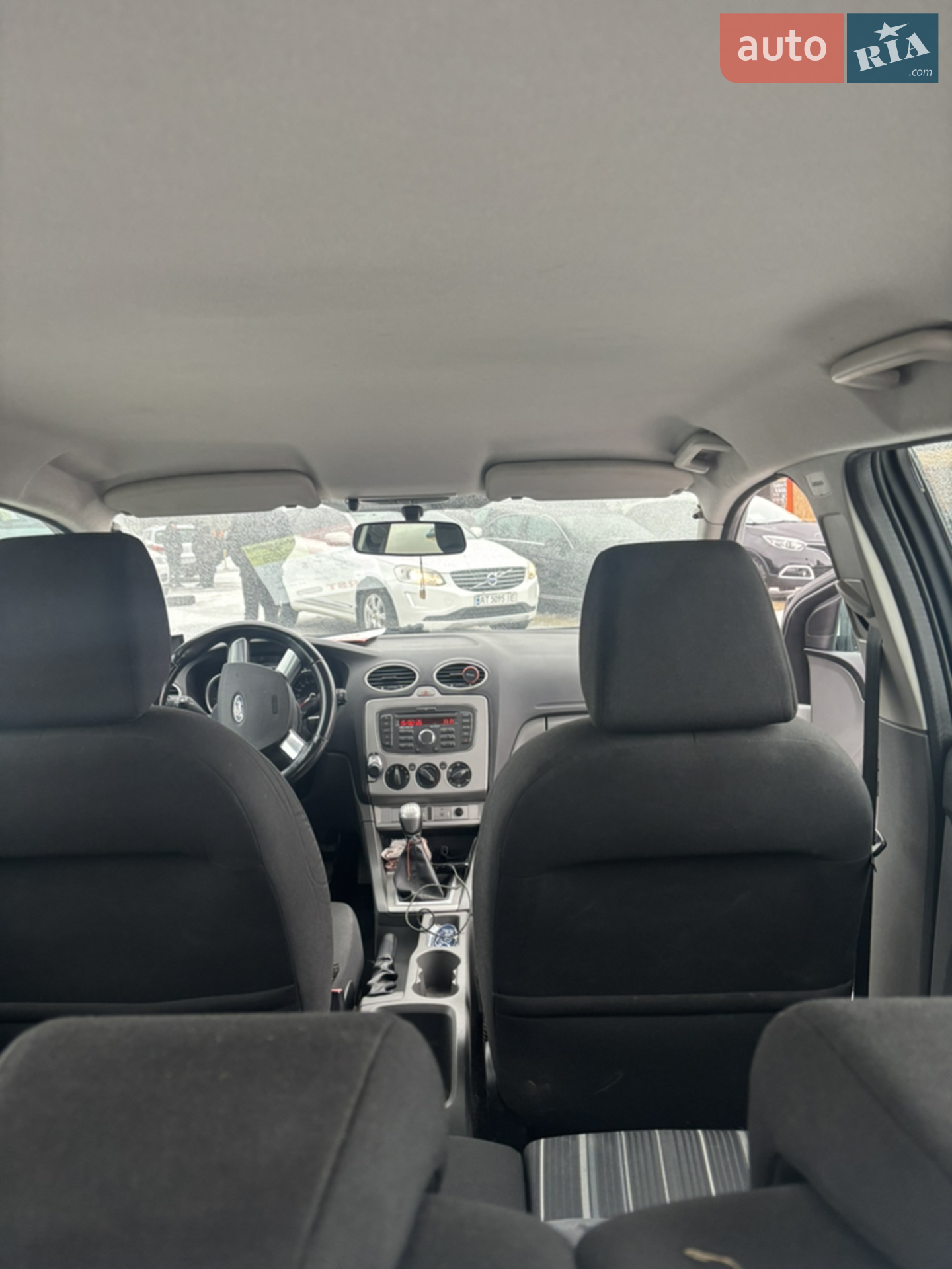2010 Ford Focus - мініатюра 3