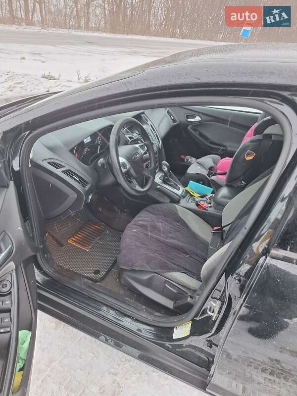 Седан Ford Focus 2014 в Збараже