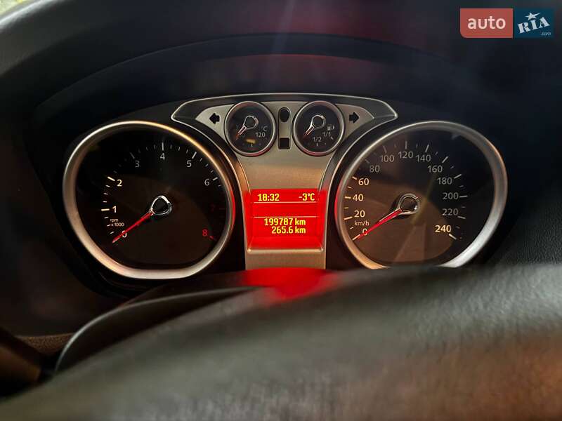 Хетчбек Ford Focus 2011 в Одесі