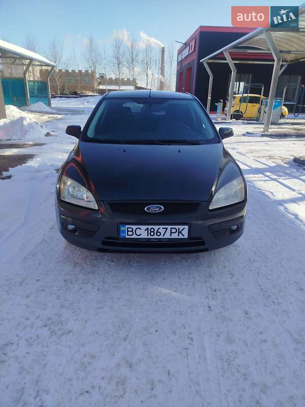 Хэтчбек Ford Focus 2006 в Ровно фото 2 Хэтчбек Ford Focus 2006 в Ровно