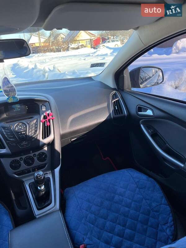 Универсал Ford Focus 2011 в Звягеле фото 11 Универсал Ford Focus 2011 в Звягеле