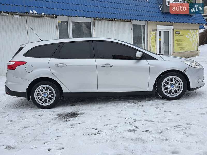 Універсал Ford Focus 2013 в Хмельницькому фото 12 Універсал Ford Focus 2013 в Хмельницькому