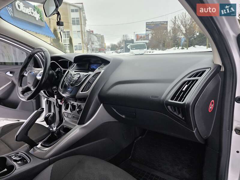 Універсал Ford Focus 2013 в Хмельницькому фото 38 Універсал Ford Focus 2013 в Хмельницькому