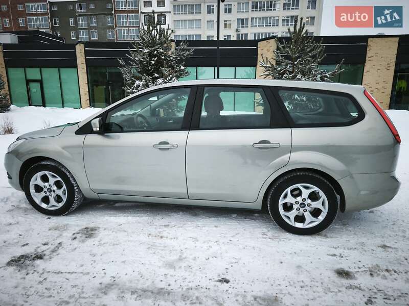 Универсал Ford Focus 2009 в Хмельницком
