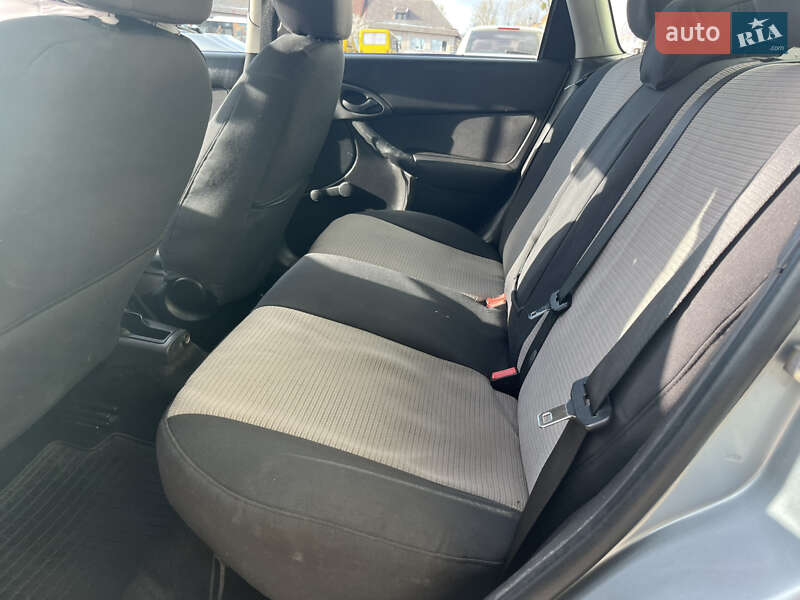 Седан Ford Focus 2004 в Львові