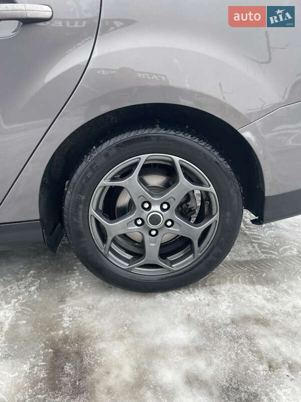 Универсал Ford Focus 2012 в Стрые