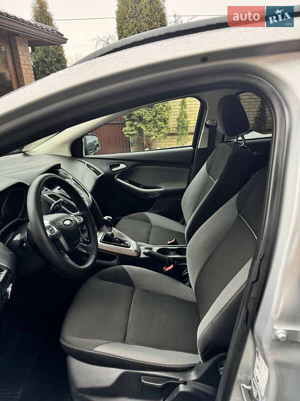 Универсал Ford Focus 2013 в Луцке фото 20 Универсал Ford Focus 2013 в Луцке