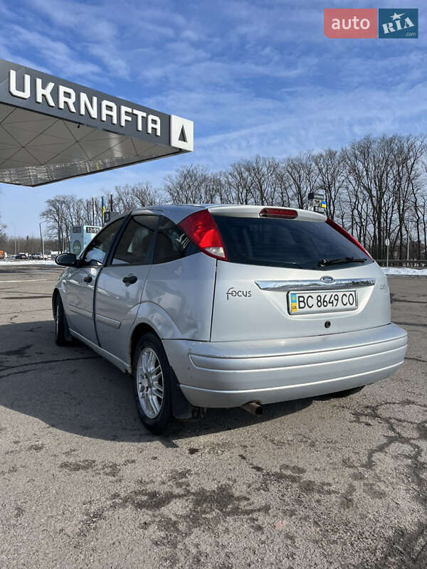 Хэтчбек Ford Focus 2002 в Стрые фото 5 Хэтчбек Ford Focus 2002 в Стрые
