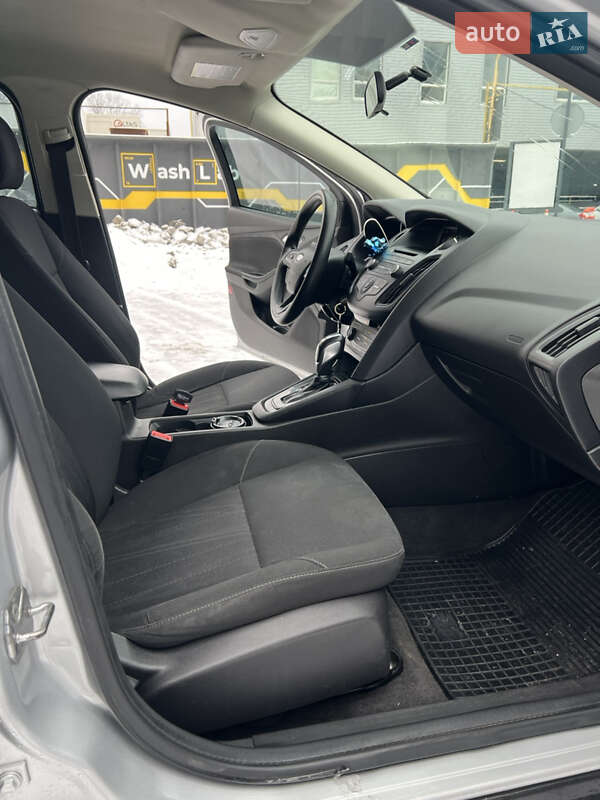 Седан Ford Focus 2016 в Харькове