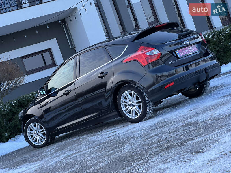 Хетчбек Ford Focus 2012 в Стрию фото 37 Хетчбек Ford Focus 2012 в Стрию