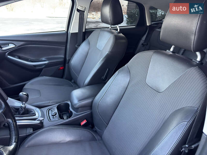 Хетчбек Ford Focus 2012 в Стрию фото 71 Хетчбек Ford Focus 2012 в Стрию