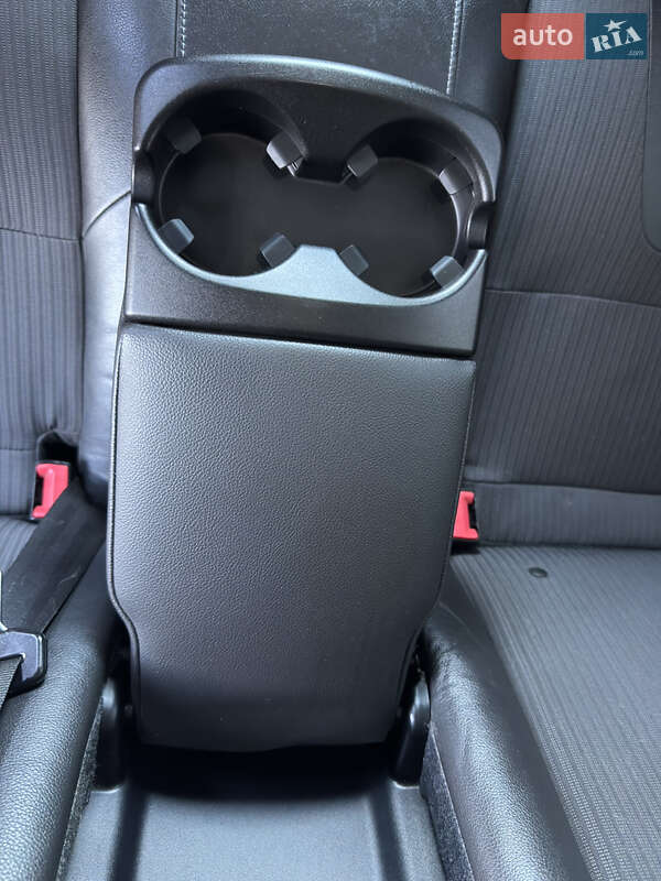 Хетчбек Ford Focus 2012 в Стрию фото 82 Хетчбек Ford Focus 2012 в Стрию