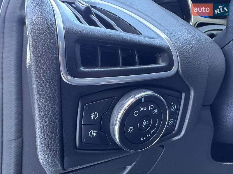 Хетчбек Ford Focus 2012 в Стрию фото 96 Хетчбек Ford Focus 2012 в Стрию