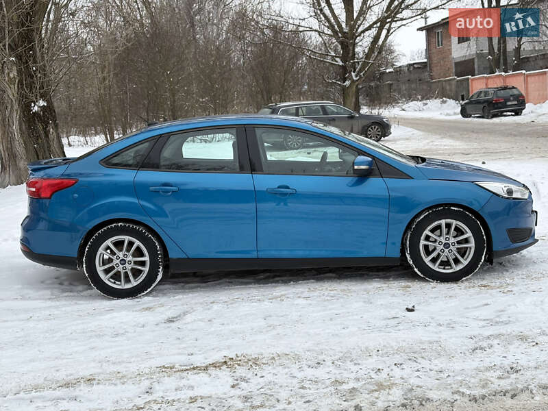 Седан Ford Focus 2017 в Хмельницком