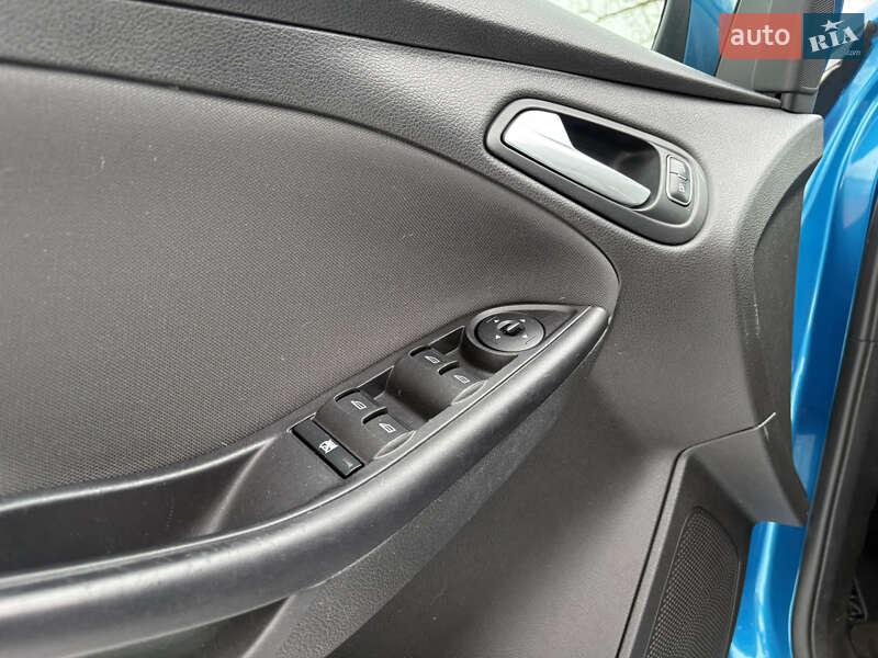 Седан Ford Focus 2017 в Хмельницком