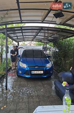 Хетчбек Ford Focus 2012 в Дніпрі