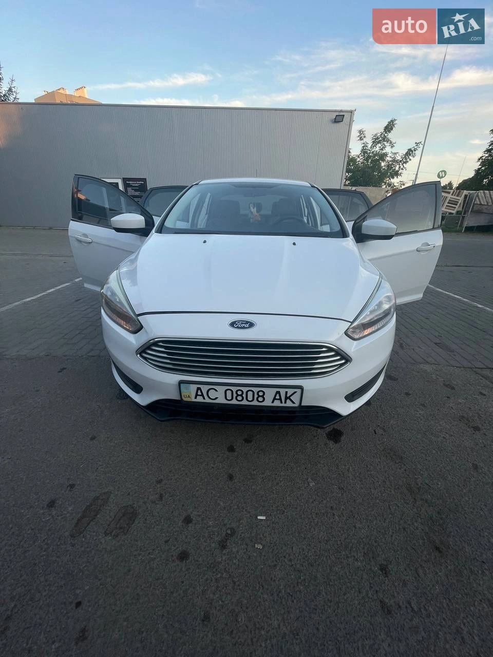 2017 Ford Focus - мініатюра 18