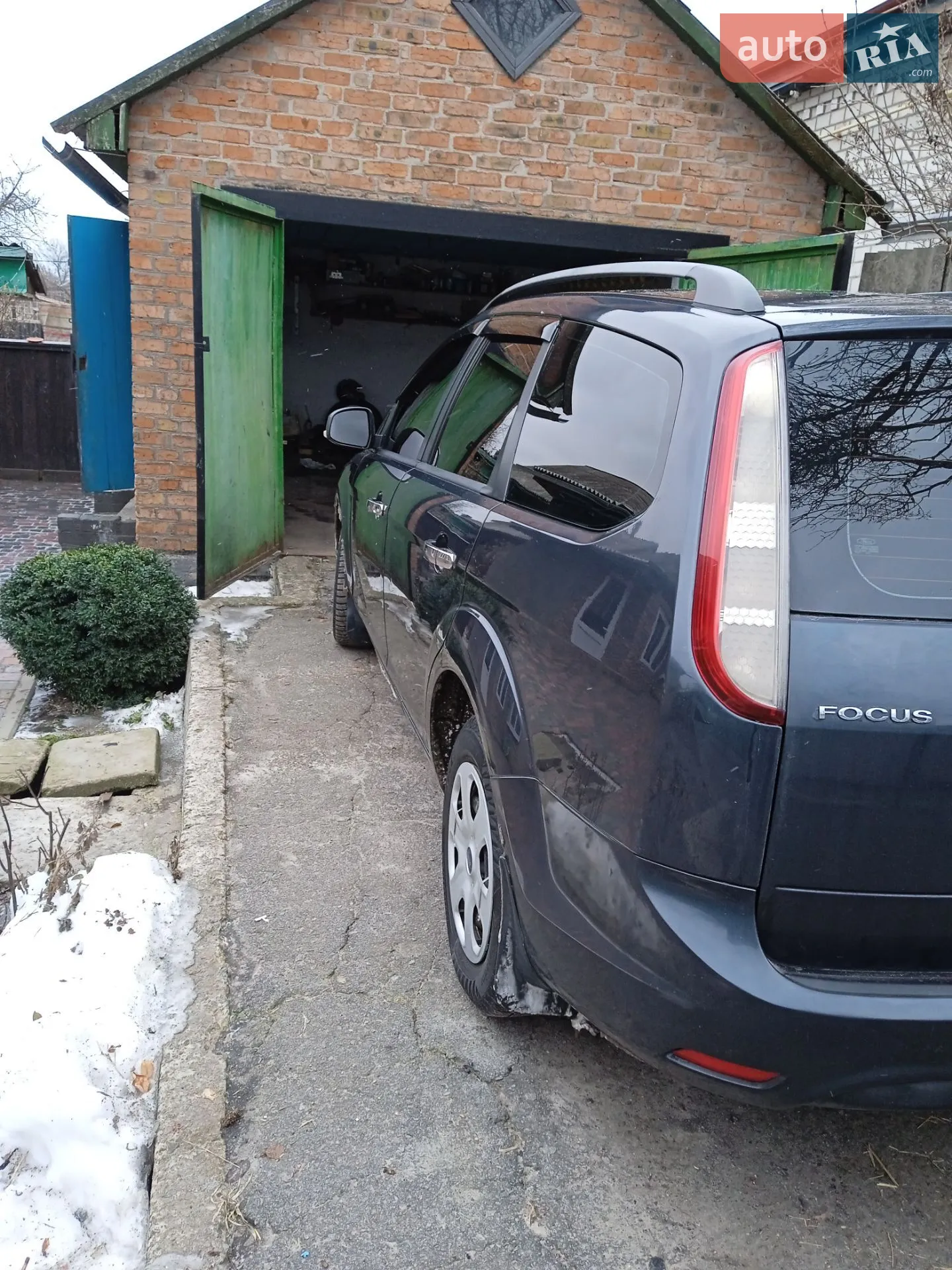 2010 Ford Focus - мініатюра 29