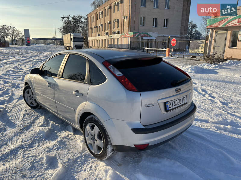Хэтчбек Ford Focus 2007 в Полтаве