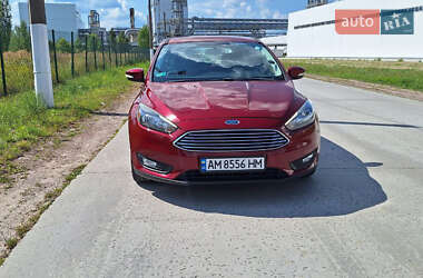 Хэтчбек Ford Focus 2015 в Коростене