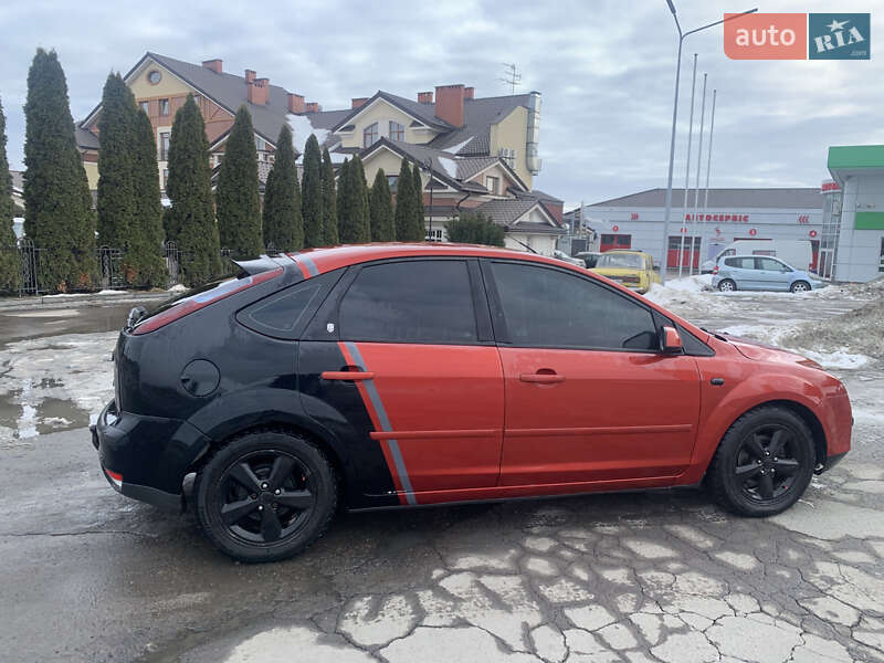 Хетчбек Ford Focus 2006 в Львові