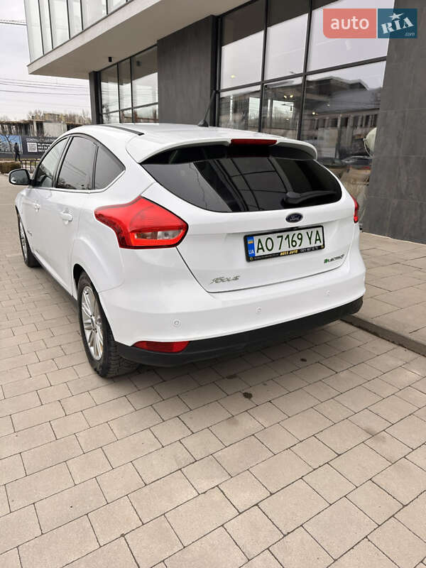 Хетчбек Ford Focus 2018 в Ужгороді