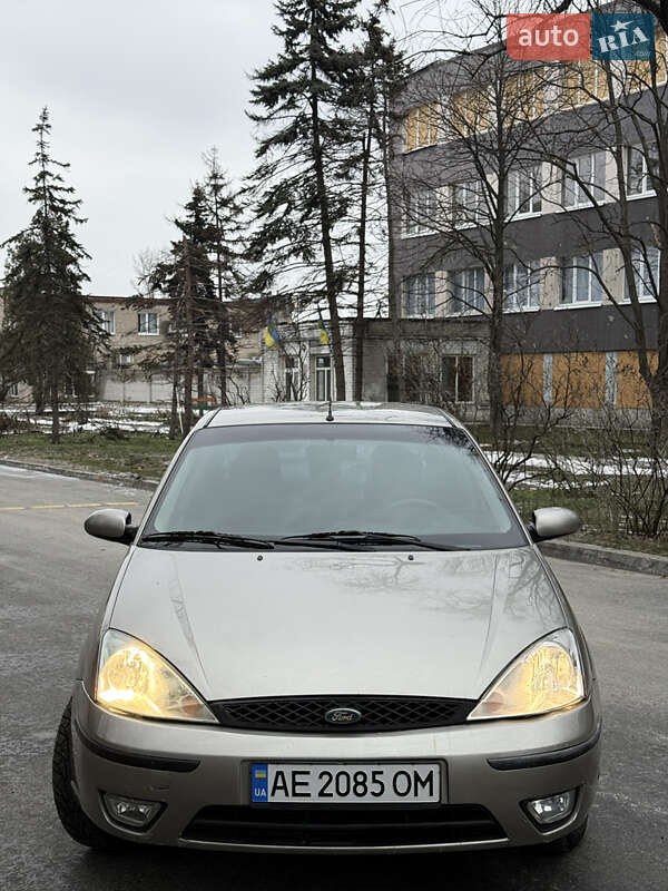 Седан Ford Focus 2003 в Дніпрі