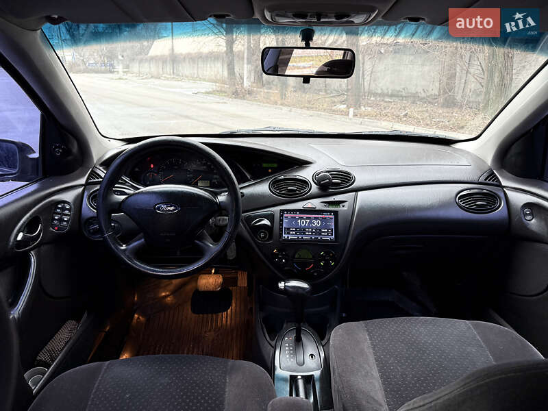 Седан Ford Focus 2003 в Дніпрі