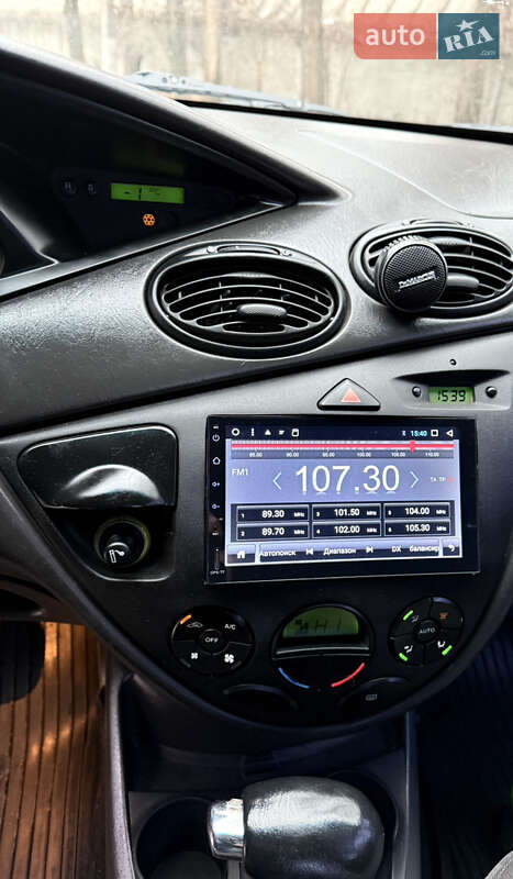 Седан Ford Focus 2003 в Дніпрі