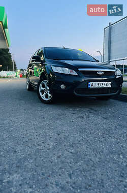 Универсал Ford Focus 2009 в Черняхове