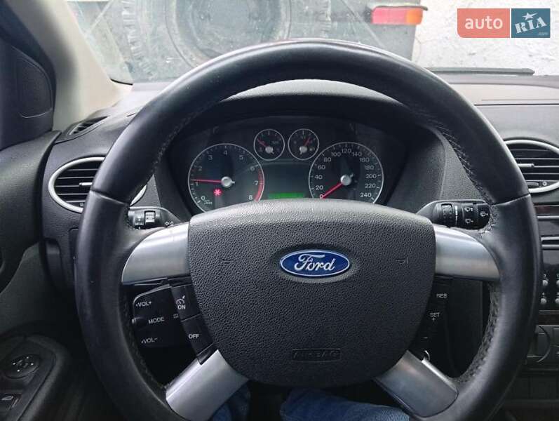 Хетчбек Ford Focus 2006 в Києві фото 17 Хетчбек Ford Focus 2006 в Києві