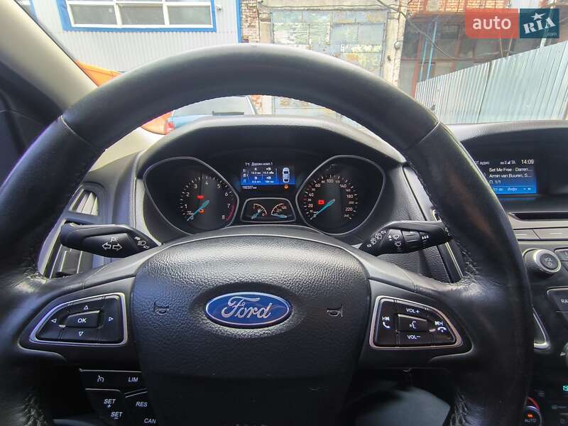 2015 Ford Focus, VIN WF05XXGCC5FK32740:plate — фото 1 (autoria)