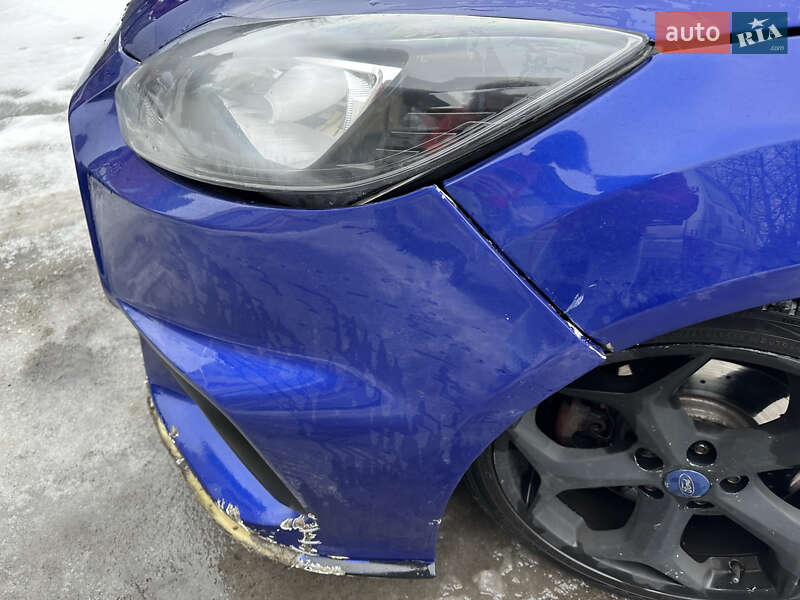 Хэтчбек Ford Focus 2013 в Киеве