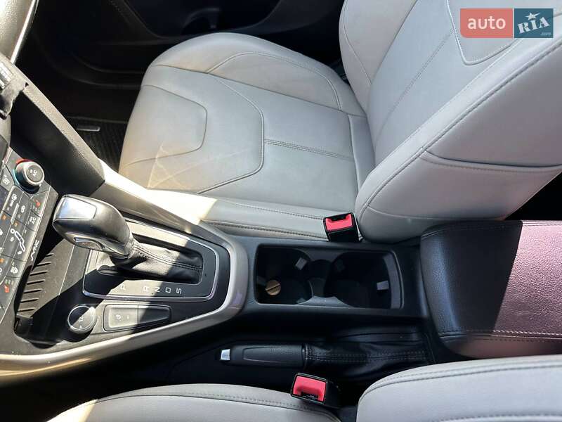 Седан Ford Focus 2016 в Одесі фото 18 Седан Ford Focus 2016 в Одесі