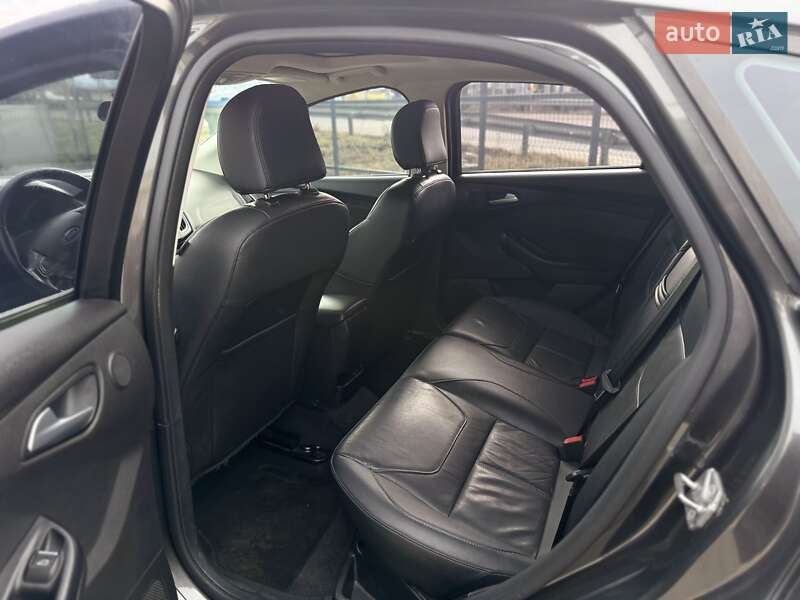 Хэтчбек Ford Focus 2015 в Одессе