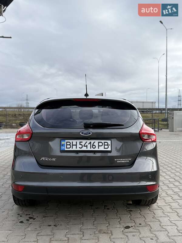 Хэтчбек Ford Focus 2015 в Одессе