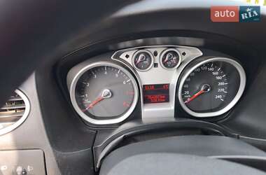 Седан Ford Focus 2010 в Днепре