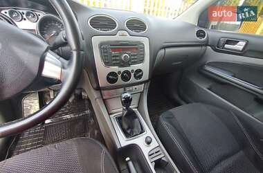 Седан Ford Focus 2010 в Днепре