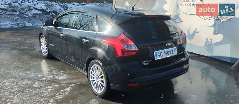 Хетчбек Ford Focus 2012 в Володимирі фото 15 Хетчбек Ford Focus 2012 в Володимирі