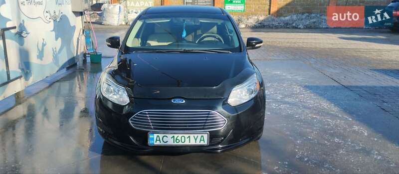 Хетчбек Ford Focus 2012 в Володимирі фото 7 Хетчбек Ford Focus 2012 в Володимирі