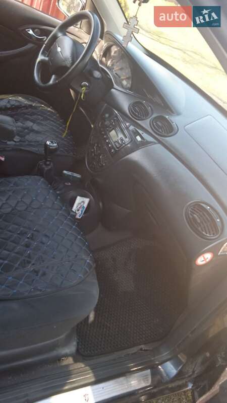 Универсал Ford Focus 2000 в Львове