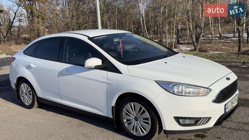 Седан Ford Focus 2016 в Переяславі